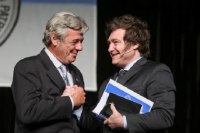 Milei se reunirá con la Mesa de Enlace en medio de reclamos por las retenciones