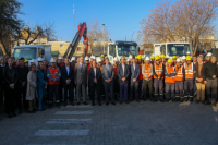 Orrego entregó 10 movilidades y máquinas que permitirán mejorar el servicio de Obras Sanitarias en San Juan 