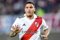 River Plate hizo oficial la vuelta de Juanfer Quintero al equipo para su tercer ciclo