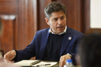 Kicillof despidió a 24 policías por su cercanía al ex comisario que será candidato de Milei