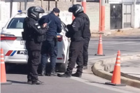 Un hombre sufrió una descompensación y falleció en la vía pública en Chimbas