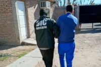 Desarticulan banda que simulaba allanamientos policiales para robar