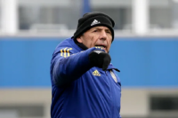 Boca recibe a Racing en un encuentro que podría definir el futuro de Russo en el club