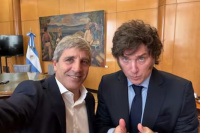 Javier Milei celebró el dato de la inflación de julio y felicitó a Caputo