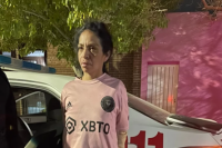 Detienen a una mujer que golpeó a una empleada y robó en un maxikiosco de Villa Krause