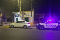 Un grupo de delincuentes sustrajo 500 mil pesos de un comercio.