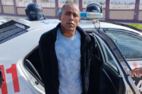 Detuvieron a un sanjuanino que apuntó con un cuchillo a un hombre para robarle