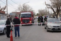 Misterioso incendio en Capital: hallan muerto a un hombre atado en su casa
