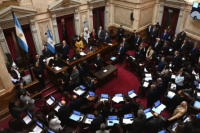 Suben los sueldos de los Senadores y pasarán a cobrar $10,2 millones en bruto
