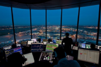 Los controladores aéreos levantaron el paro previsto para el jueves