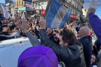 Caos y tensión en la caravana de Milei: evacuaron de urgencia a la comitiva