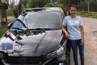 Violento crimen: una conductora de aplicación fue asesinada en su vehículo