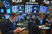 El dólar no cede: el Gobierno quema reservas y el riesgo país se dispara