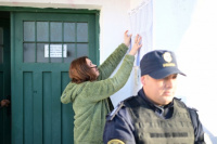 Comicios bonaerenses con demoras y presencia policial por ausencia de autoridades de mesa