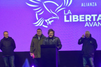 Javier Milei se trasladará al búnker de La Libertad Avanza en Gonnet para seguir el escrutinio