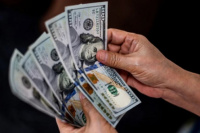 Otra señal de alerta: el dólar oficial superó el límite y cerró en $1.515