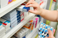 Caída del consumo afecta principalmente a almacenes y farmacias